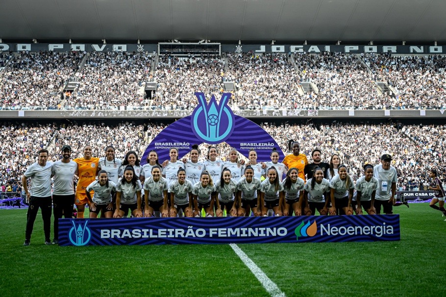 Corinthians venceu com méritos o aguerrido time da Ferroviária