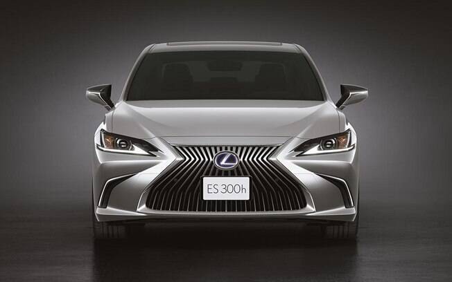 Lexus ES 300h 2021