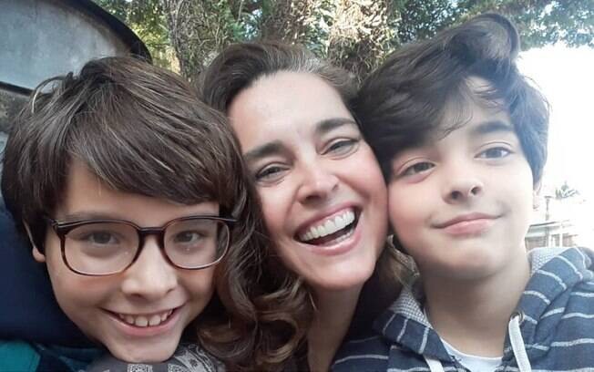 Suzy Rêgo e filhos