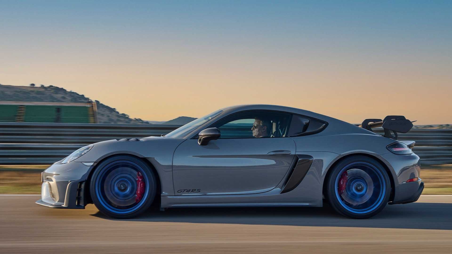 Porsche 718 Cayman GT4 RS. Foto: Divulgação