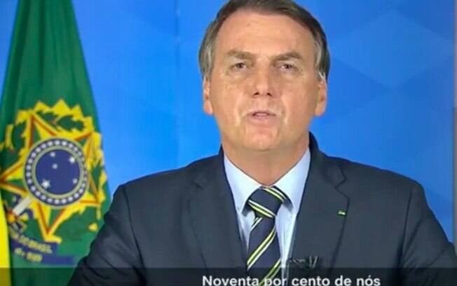 Bolsonaro em pronunciamento no Facebook