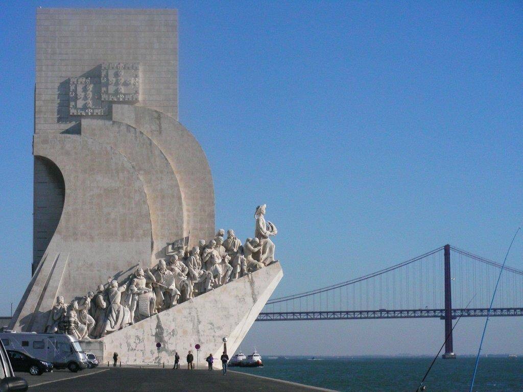 Em formato que lembra uma caravela, o Padrão dos Descobrimentos foi erguido para comemorar os 500 anos do herói dos mares, o Infante Dom Henrique. Foto: Rodrigo Dienstmann