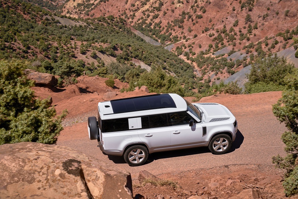 Land Rover Defender 130. Foto: Divulgação