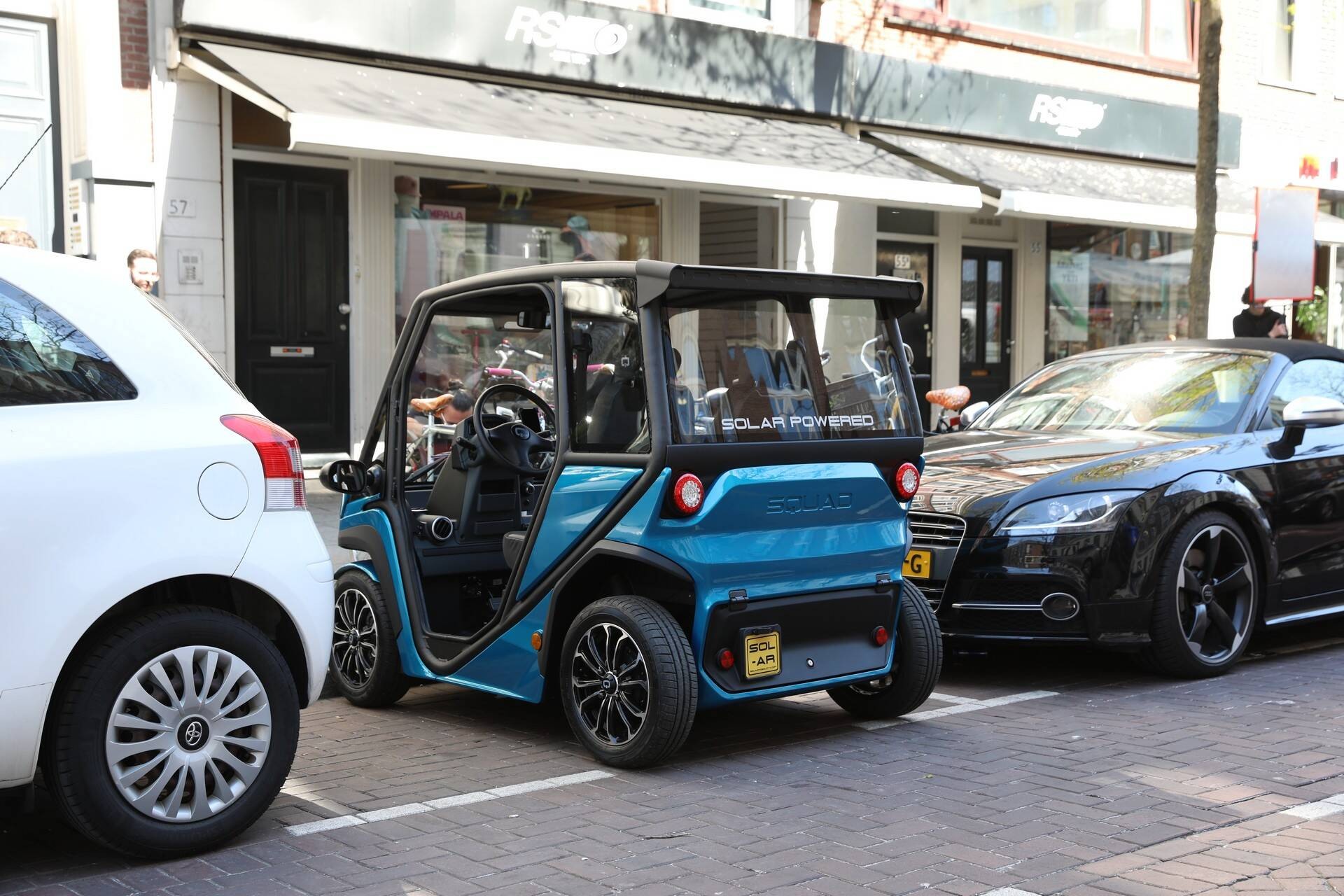 Modelo com porte de UTV tem painel solar que acrescenta 20 km de autonomia.. Foto: Divulgação