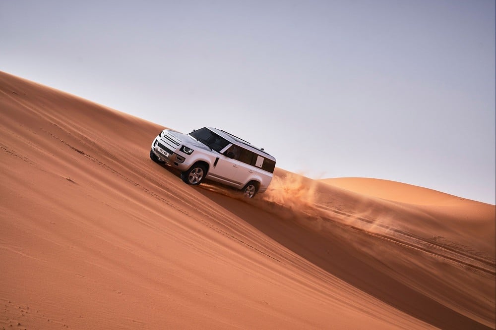 Land Rover Defender 130. Foto: Divulgação