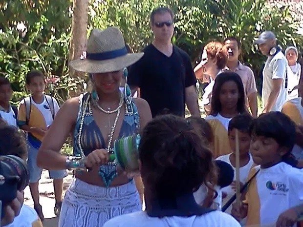 Beyoncé em Trancoso, distrito de Porto Seguro, na Bahia, em sua passagem pelo Brasil em 2013. Foto: Reprodução