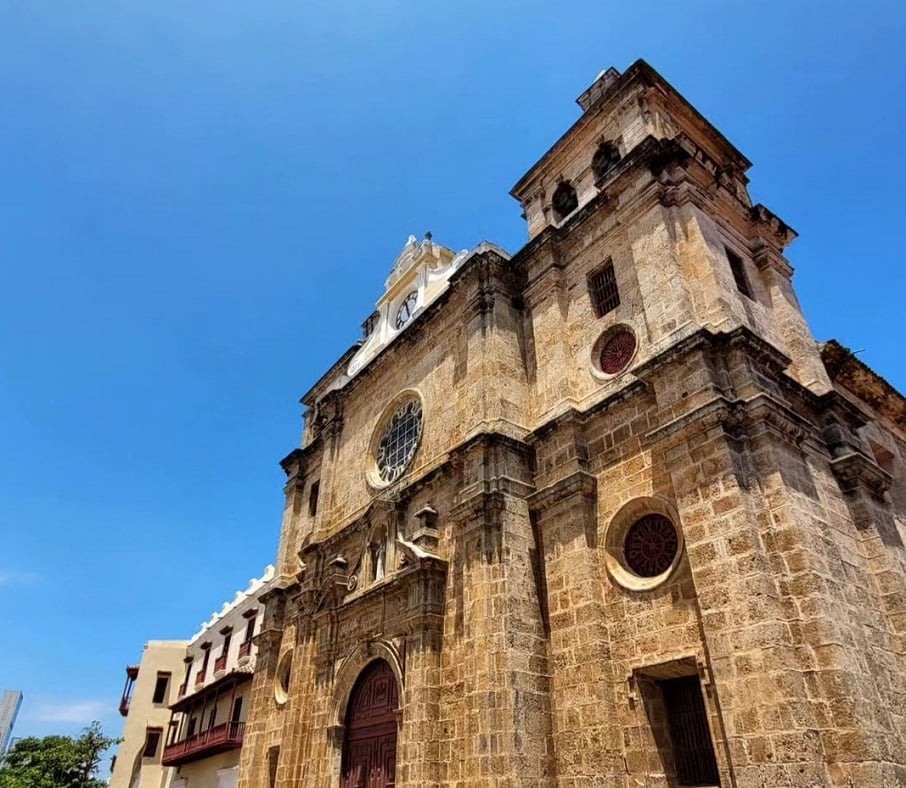 Fachada da Igreja de San Pedro Claver, na Cartagena (Colômbia). Foto: Reprodução/Instagram 05.07.2023