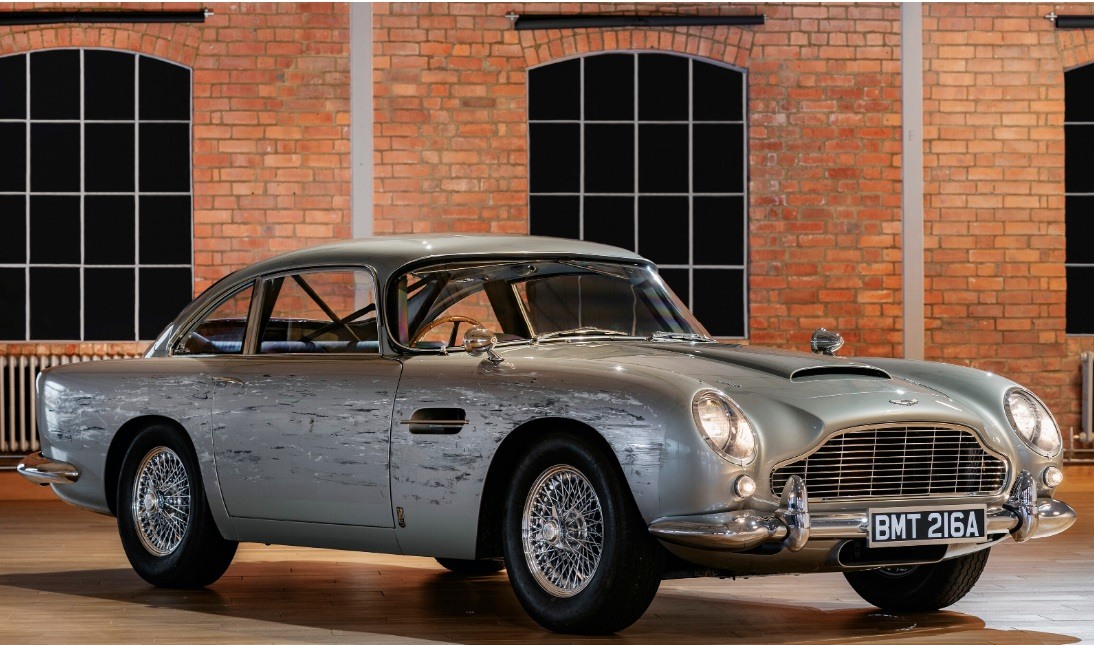 Réplica Aston Martin  DB5. Foto: Divulgação - Christie’s