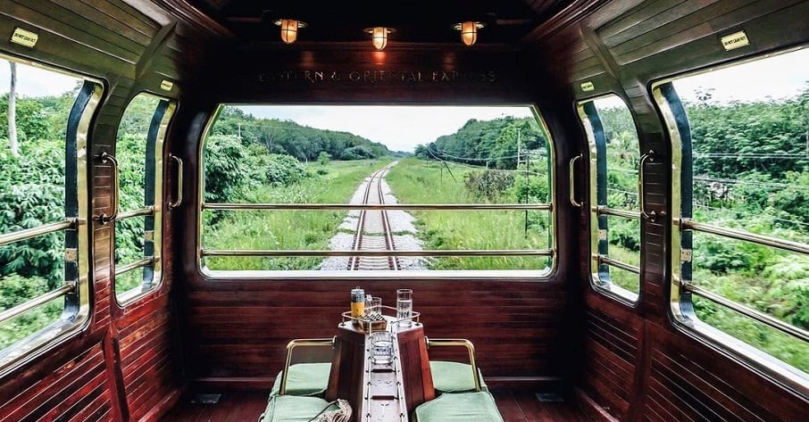 Vista do trajeto do trem de luxo The Eastern & Oriental Express, da Belmond, que faz itinerário no Sudeste Asiático