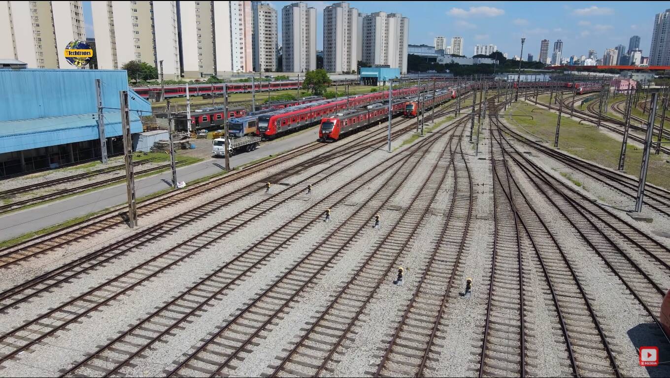 O pátio de trens da estação Presidente Altino, da CPTM, também aparece no filme. Foto: Reprodução/CPTM