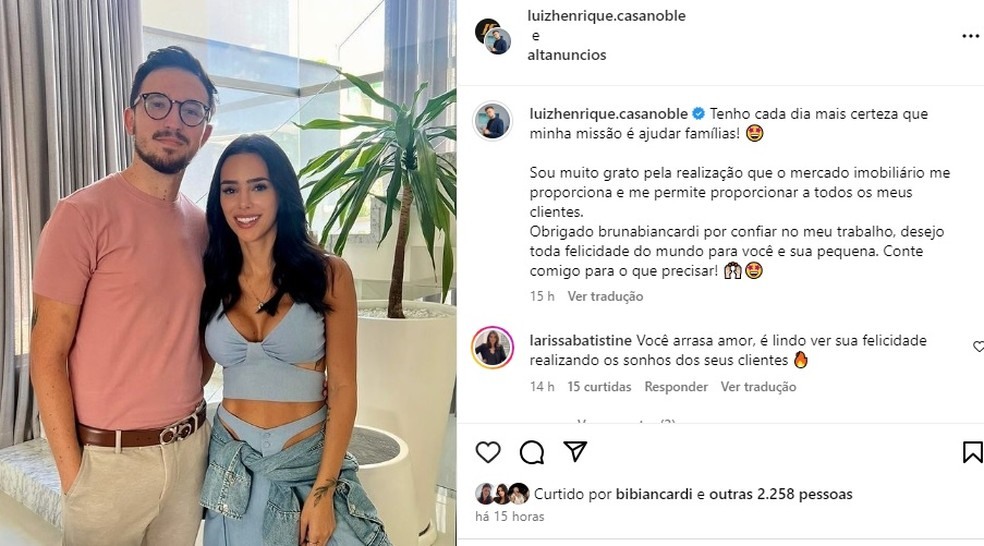 Bruna Biancardi posa com o corretor que vendeu a mansão a ela — Foto: Instagram