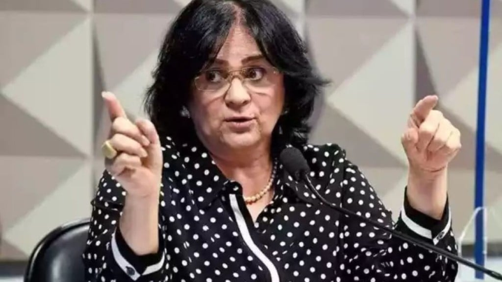 Caio Barbieri “Instalem VPN!!!”, conclama a senadora Damares Alves após bloqueio do X