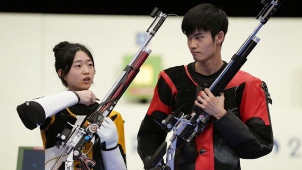 ESTADÃO CONTEÚDO Dupla chinesa do tiro esportivo leva o primeiro ouro de Paris-24