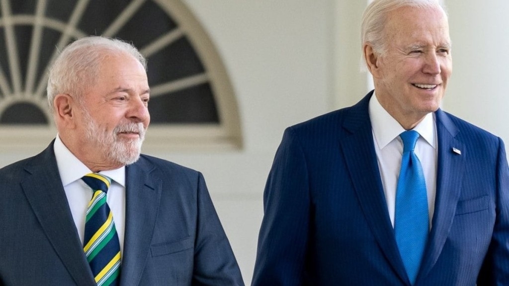 Reprodução Lula apoia reeleição de Biden