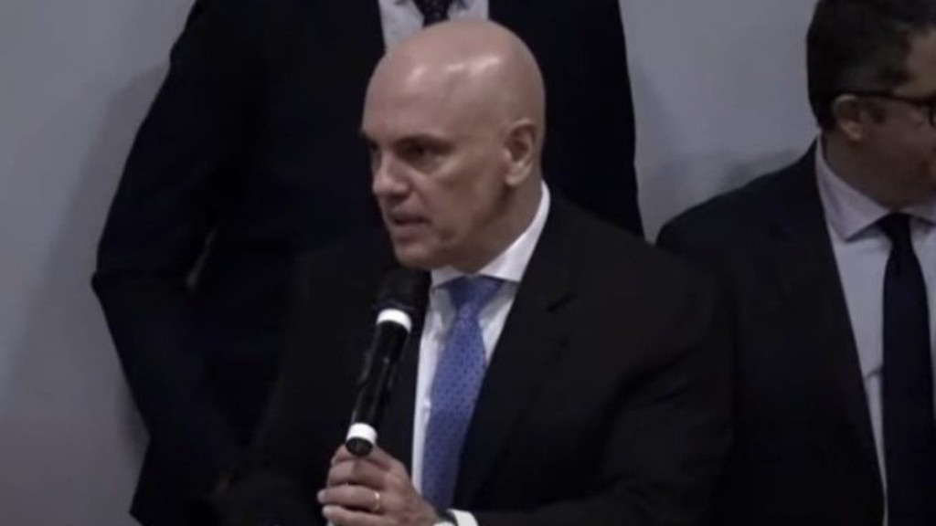 Redação GPS Senado: oposição protocola pedido de impeachment contra Alexandre de Moraes