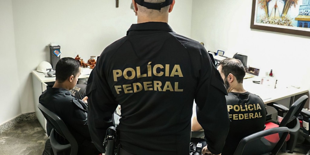 © Polícia