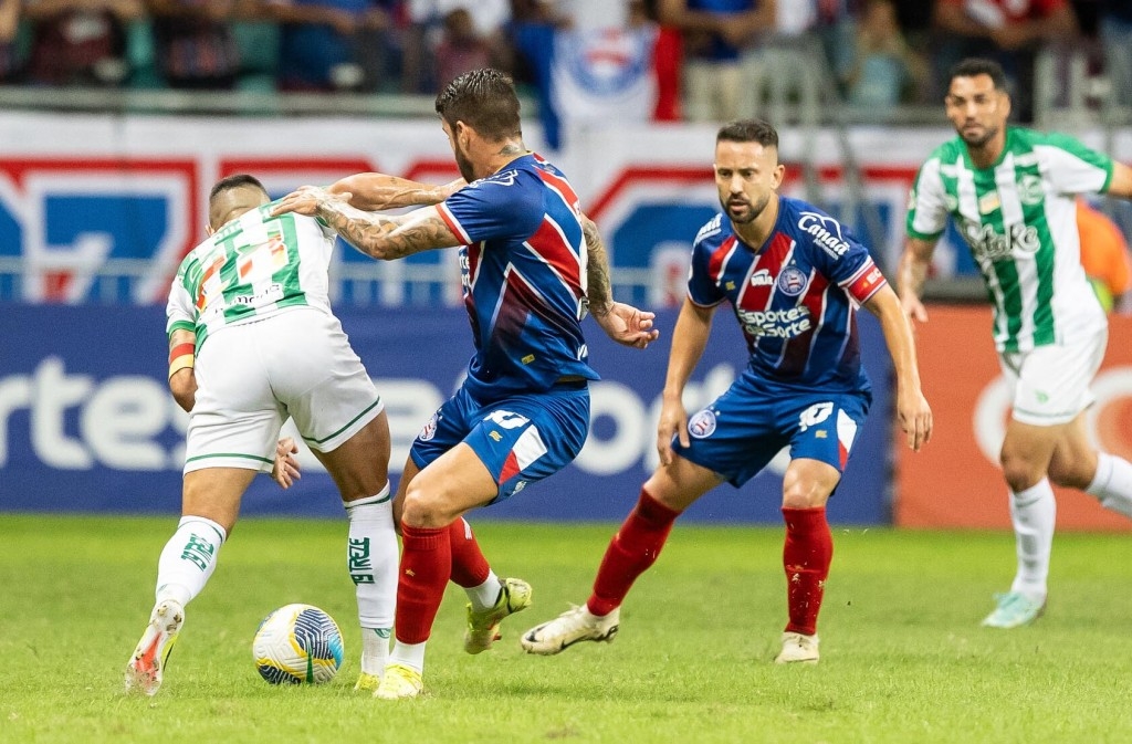 Bahia vence Juventude e se aproxima da liderança do Brasileirão