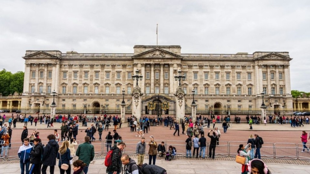 Redação GPS Com ingresso a partir de R$ 520, salas do Palácio de Buckingham recebem visitação