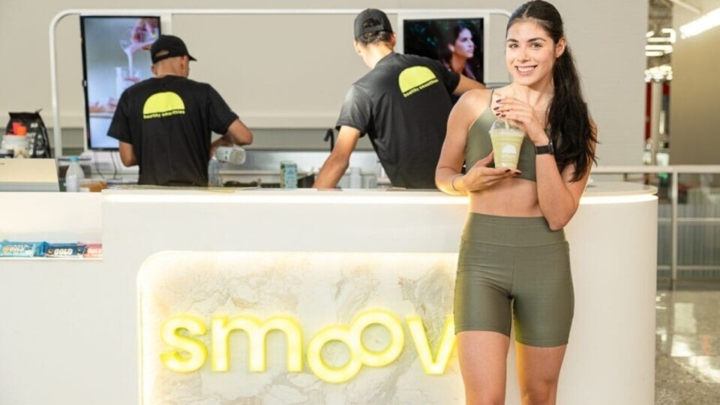 Ailane Silva Novo quiosque no Gilberto Salomão comercializa smoothies saudáveis