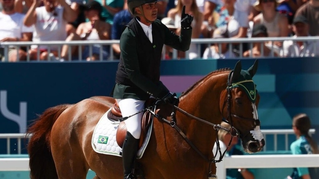 ESTADÃO CONTEÚDO Hipismo leva dois cavaleiros para a final individual dos Jogos Olímpicos de Paris-24