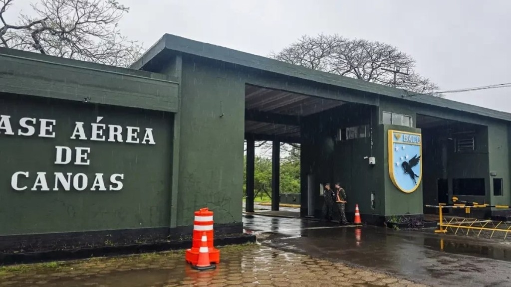 Agência Brasil Base Aérea de Canoas funcionará 24 horas por dia