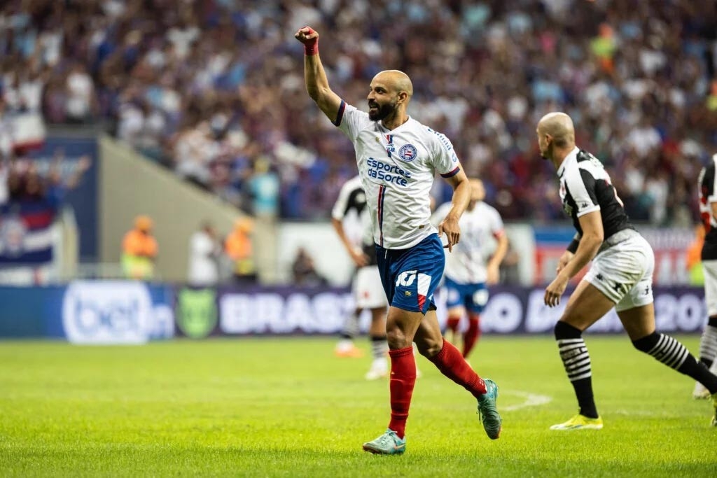 Bahia vence o Vasco e assume a vice-liderança do Brasileirão