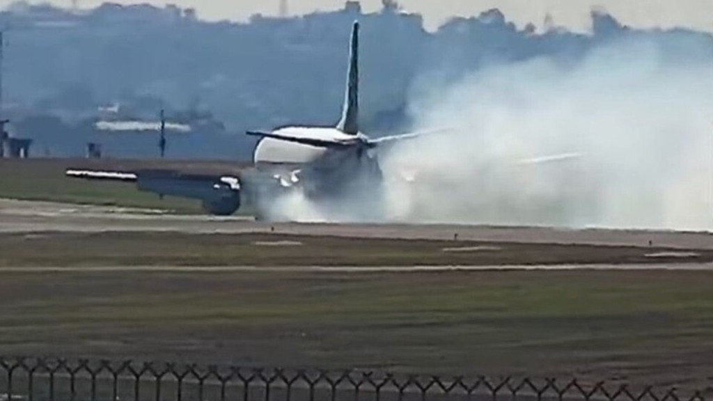 ESTADÃO CONTEÚDO Incidentes fecham aeroportos de Campinas e Florianópolis nesta segunda-feira (12)