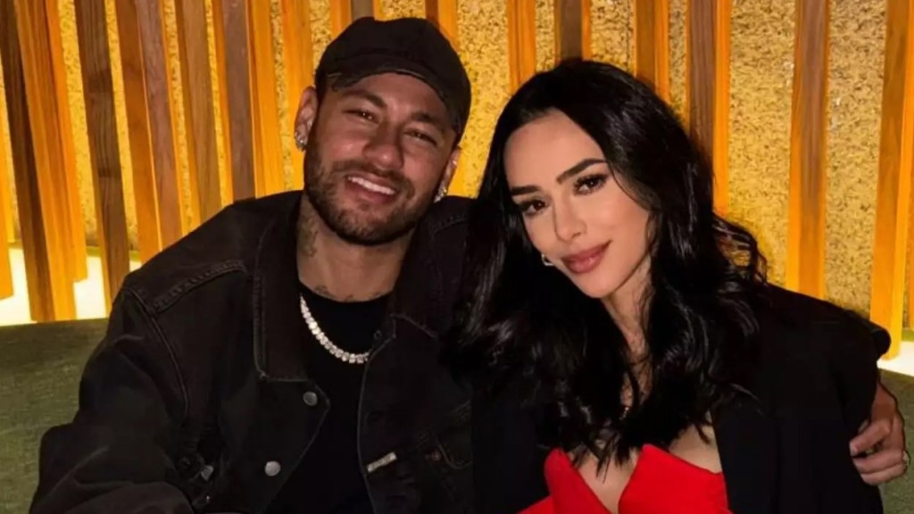 Neymar e Bruna Biancardi curtem jantar romântico sem Mavie ‘Vale night!’