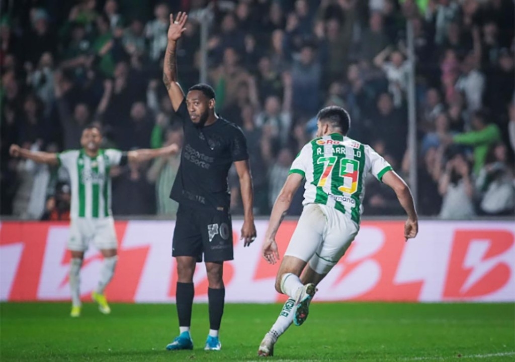 Corinthians perde para o Juventude em jogo de ida das quartas de final da Copa do Brasil