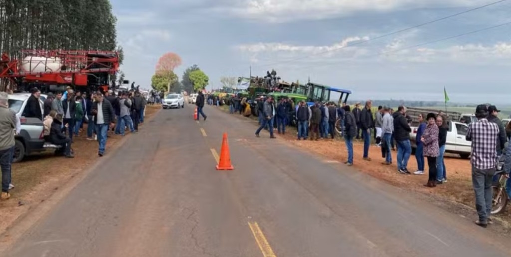 Indígenas invadem fazenda no Paraná e levam tensão ao campo