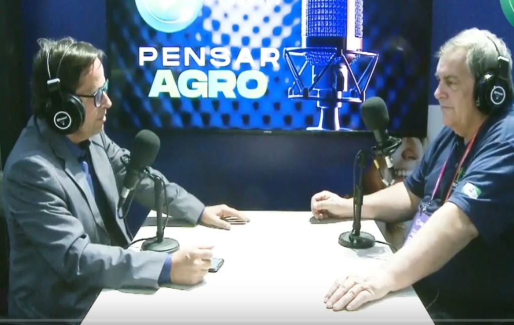 O podcast “Pensar Agro” entrevista o ex-ministro Paulo Alvim