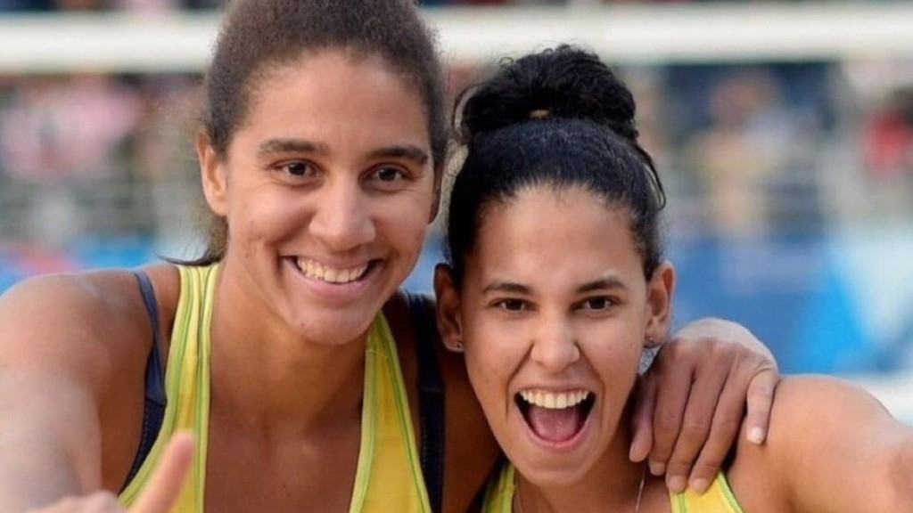 Henrique Neri É ouro! Brasil vence o Canadá no vôlei de praia por 2 a 1