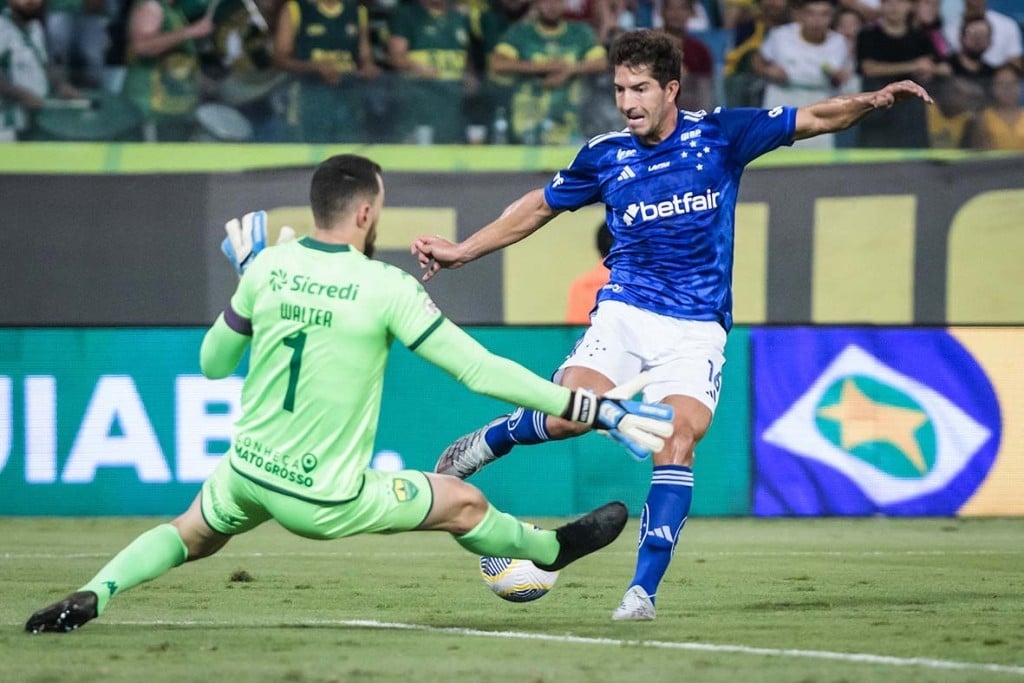 Cruzeiro empata com Cuiabá na Arena Pantanal e segue fora do G6