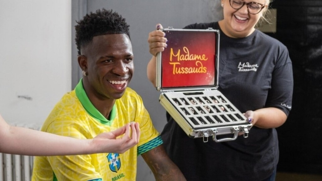 Redação GPS Vini Jr. faz pegadinha para anunciar que ganhará estátua de cera no Madame Tussauds