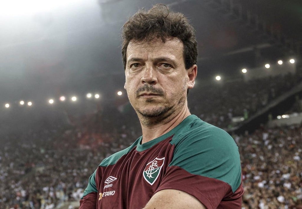 Fluminense anuncia demissão de Fernando Diniz após derrota no Fla-Flu