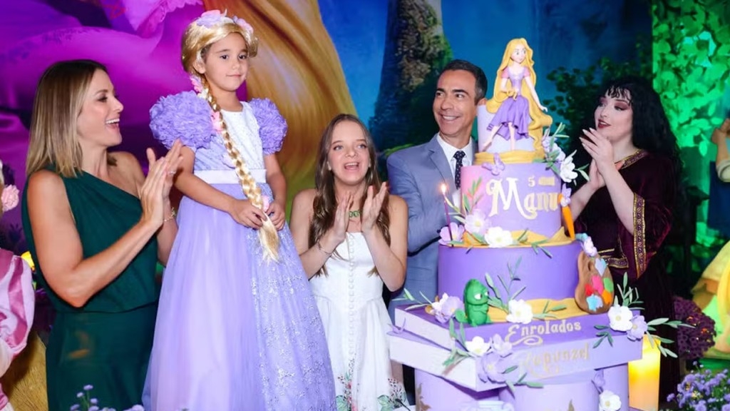 Filha de Cesar Tralli e Ticiane Pinheiro comemora 5 anos com festão: ‘Rapunzel’