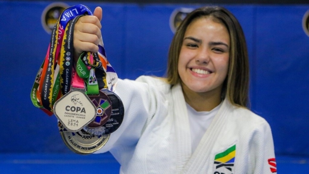 Agência Brasília Apoiados pelo Compete Brasília, judocas do DF conquistam medalhas no Peru