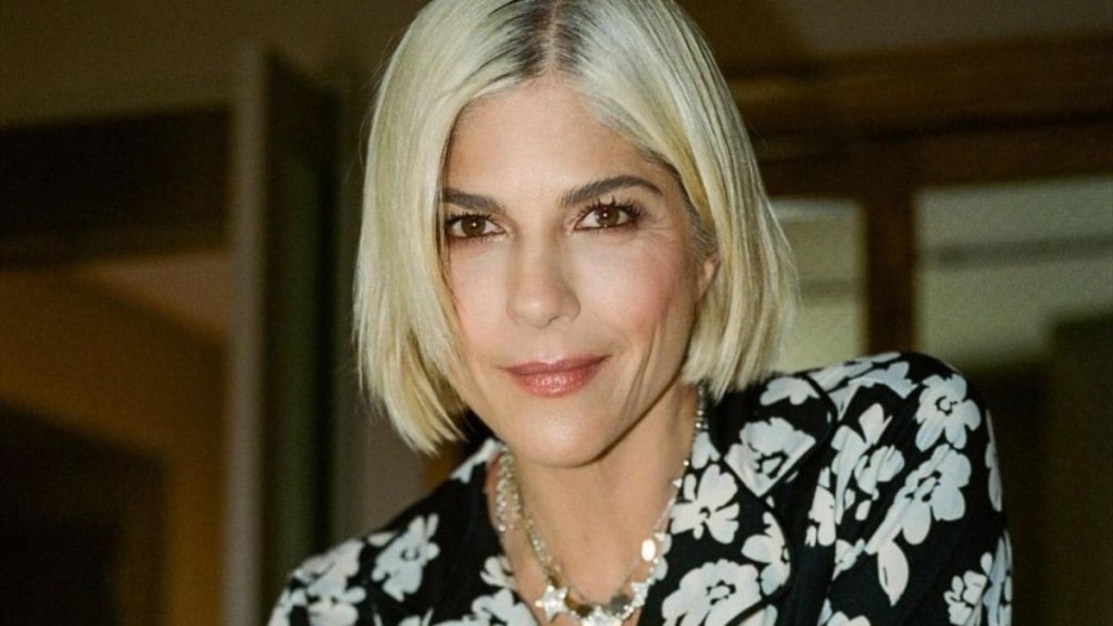 Redação GPS Diagnosticada com esclerose múltipla, Selma Blair atualiza estado