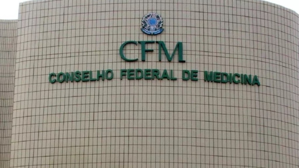 Agência Brasil CFM: médicos terão que declarar vínculos com farmacêuticas e empresas