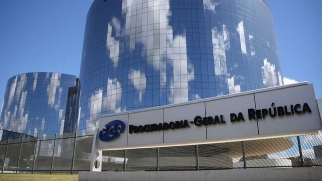 Agência Brasil PGR entra com ação no STF e diz que emendas Pix são inconstitucionais