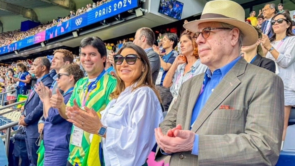 ESTADÃO CONTEÚDO Janja assiste derrota do Brasil para o Japão no futebol e vitória no vôlei de praia