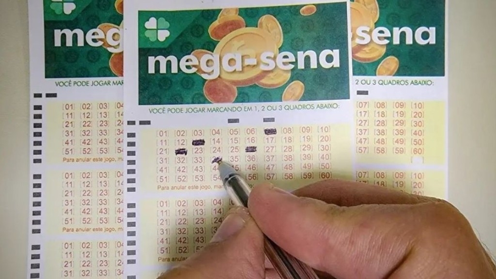 Agência Brasil Mega-Sena sorteia prêmio de R$ 100 milhões nesta quinta-feira (27)