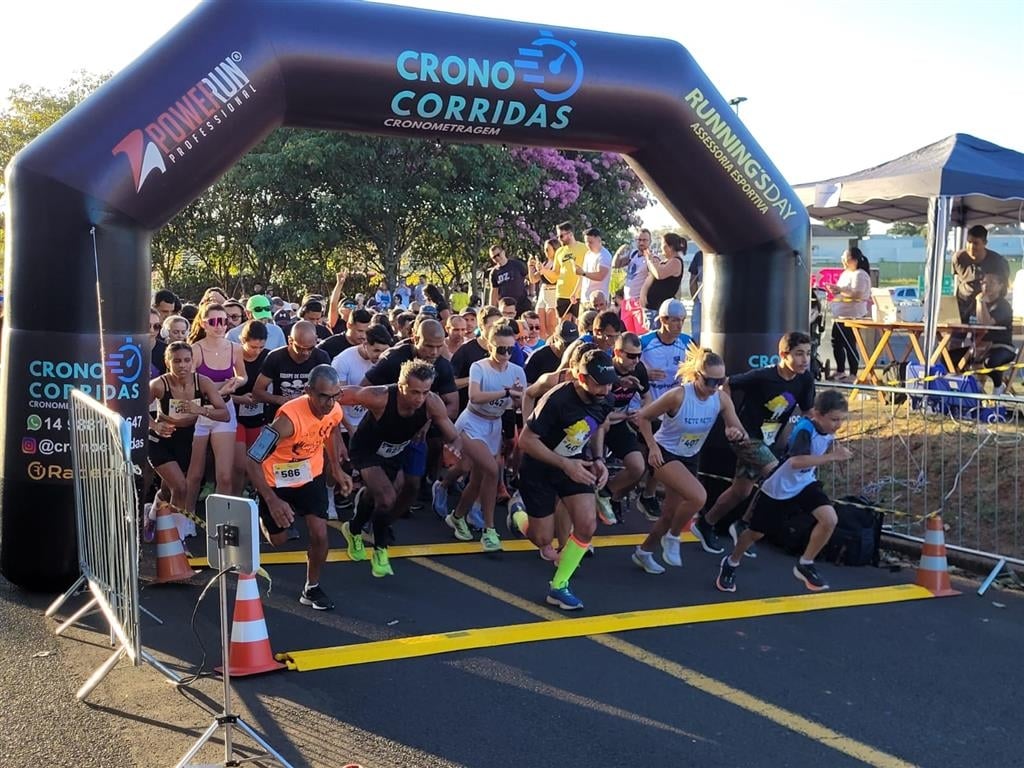 Vídeo e fotos - Corrida Jardins do Ipê traz atletas de várias cidades e celebra qualidade de vida