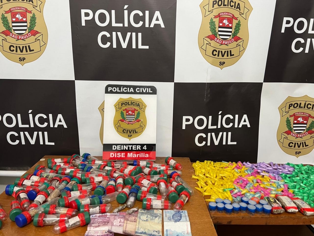 Dise Marília apreende 489 porções de maconha, skunk, crack e cocaína