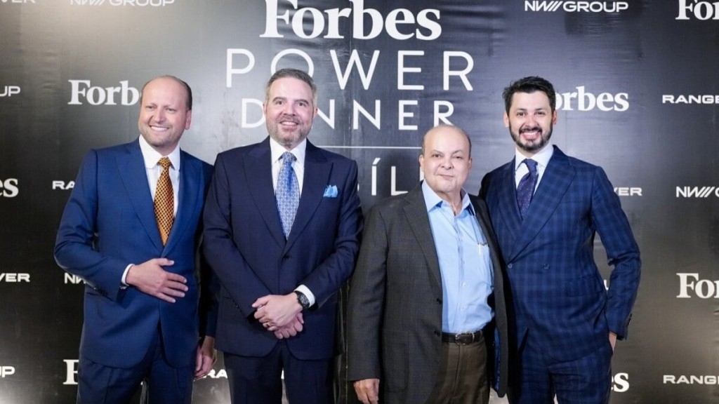 Pedro ReisCom presença de Nelson Wilians, Forbes Power Dinner reúne autoridades na casa de Fernando