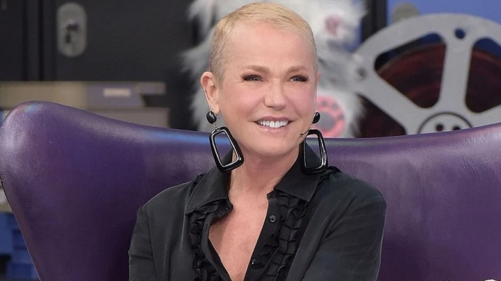 Xuxa dá início a gravação para o Fantástico sobre adoção de animais: ‘Aprendizado’