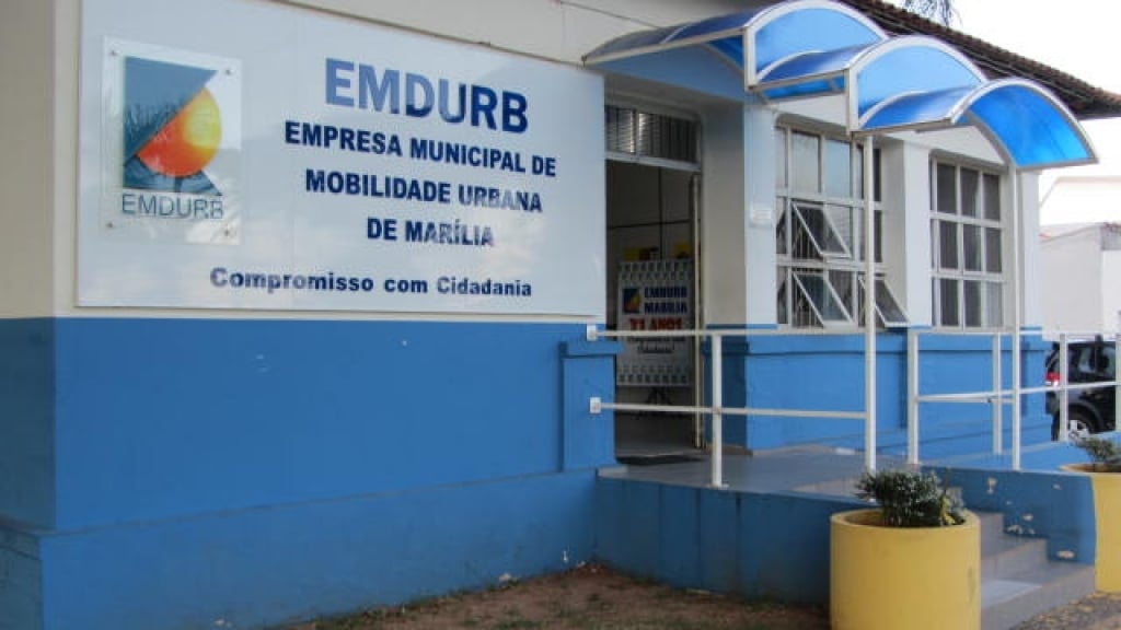 Emdurb lança concurso, seis vagas e salário de até R$ 5.200 por 20h