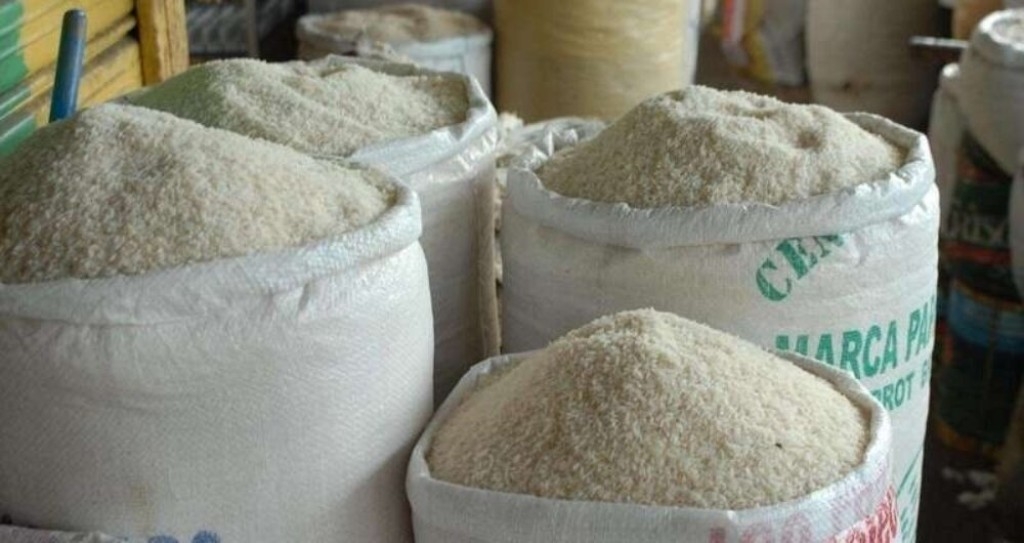 Polêmica em torno do leilão da Conab agita a política, mas mantém o mercado de arroz estável