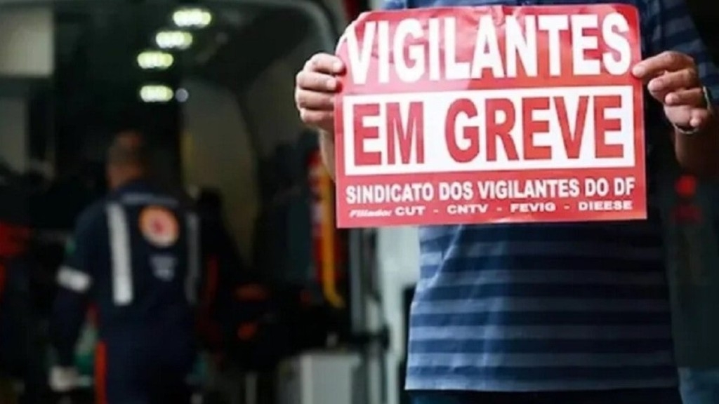 Redação GPS Vigilantes de hospitais e UBSs entram em greve no DF