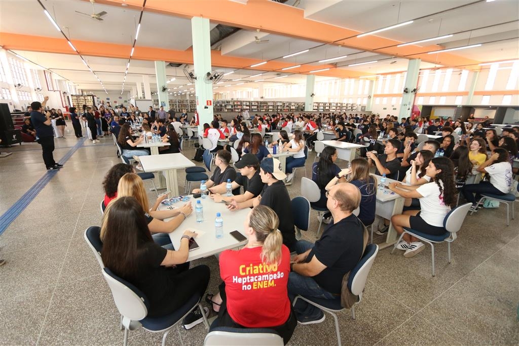 Unimar recebe escolas e supera expectativas com Professional Insight Day